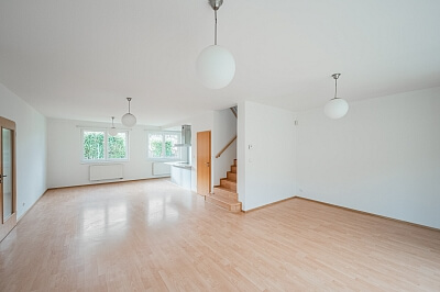 Pod Valem II., Průhonice - Praha-západ | Pronájem, Rodinný dům 5+kk, 190 m²
