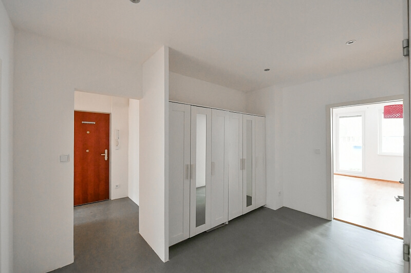 Pod Lysinami, Hodkovičky - Prague 4 | Rent, Apartment Two-bedroom (3+1), 82 m²