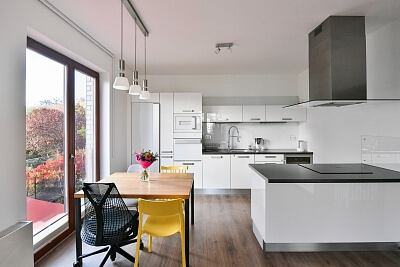 V třešňovce, Hrdlořezy - Prague 9 | Sale, Apartment Two-bedroom (3+kk), 102 m²