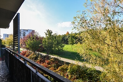 V třešňovce, Hrdlořezy - Prague 9 | Sale, Apartment Two-bedroom (3+kk), 102 m²