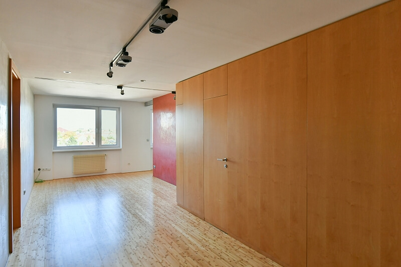 Krupská, Strašnice - Praha 10 | Pronájem, Byt 5+kk, 123 m²