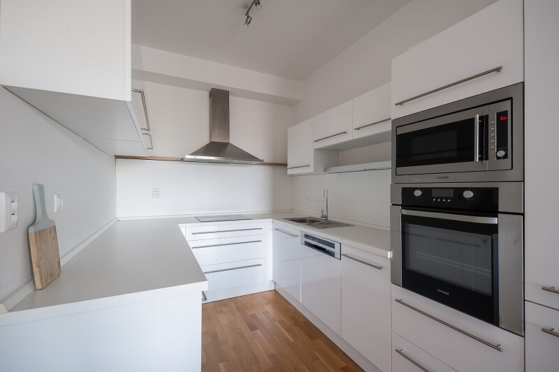 V Přístavu, Holešovice - Praha 7 | Prodej, Byt 2+kk, 81 m²