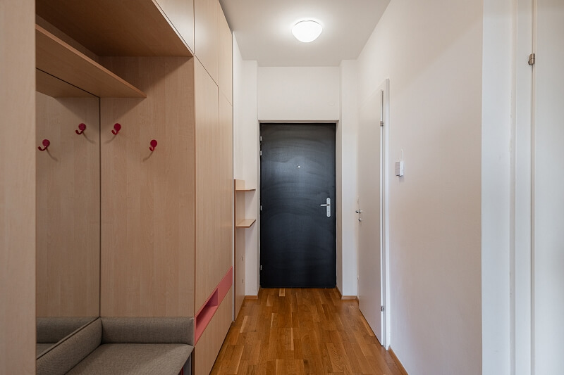 V Přístavu, Holešovice - Praha 7 | Prodej, Byt 2+kk, 81 m²