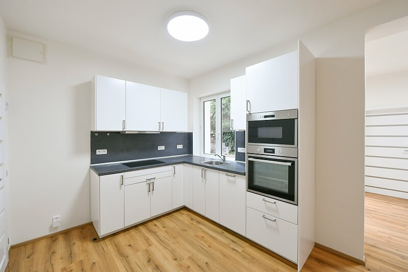 Ústecká, Dolní Chabry - Prague 8 | Rent, Apartment Three-bedroom (4+kk), 100 m²