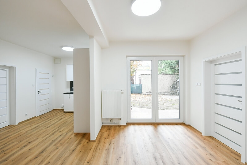 Ústecká, Dolní Chabry - Praha 8 | Pronájem, Byt 4+kk, 100 m²