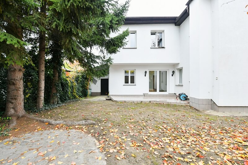 Ústecká, Dolní Chabry - Prague 8 | Rent, Apartment Three-bedroom (4+kk), 100 m²