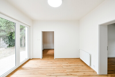 Ústecká, Dolní Chabry - Praha 8 | Pronájem, Byt 4+kk, 100 m²