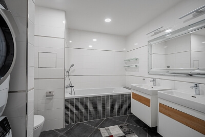 Hlučkova, Letňany - Prague 9 | Sale, Apartment Three-bedroom (4+kk), 174 m²