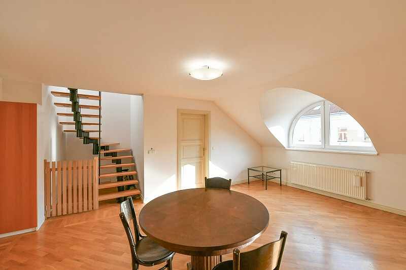 Přemyslovská, Vinohrady - Prague 3 | Rent, Apartment Two-bedroom (3+kk), 98 m²
