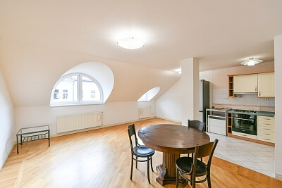 Přemyslovská, Vinohrady - Praha 3 | Pronájem, Byt 3+kk, 98 m²