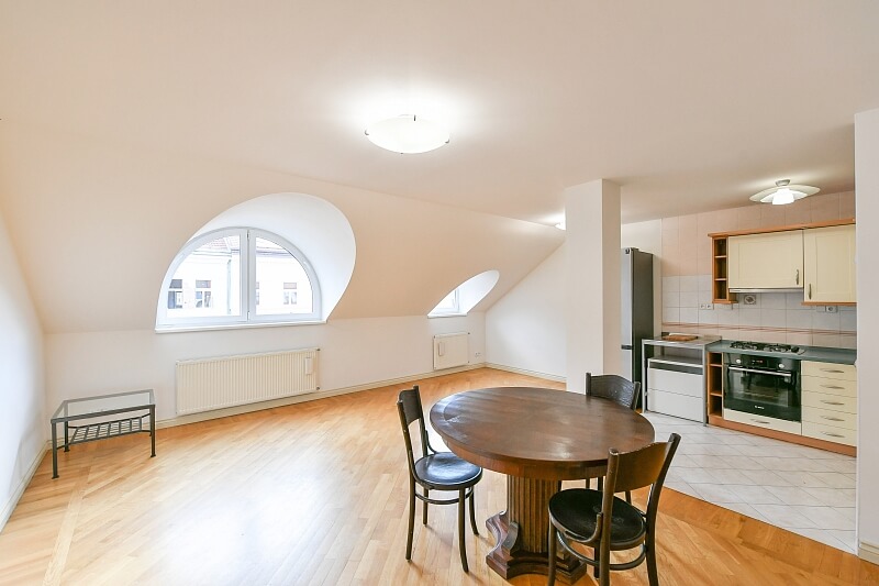 Přemyslovská, Vinohrady - Prague 3 | Rent, Apartment Two-bedroom (3+kk), 98 m²