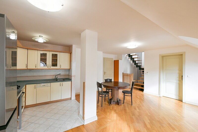 Přemyslovská, Vinohrady - Prague 3 | Rent, Apartment Two-bedroom (3+kk), 98 m²