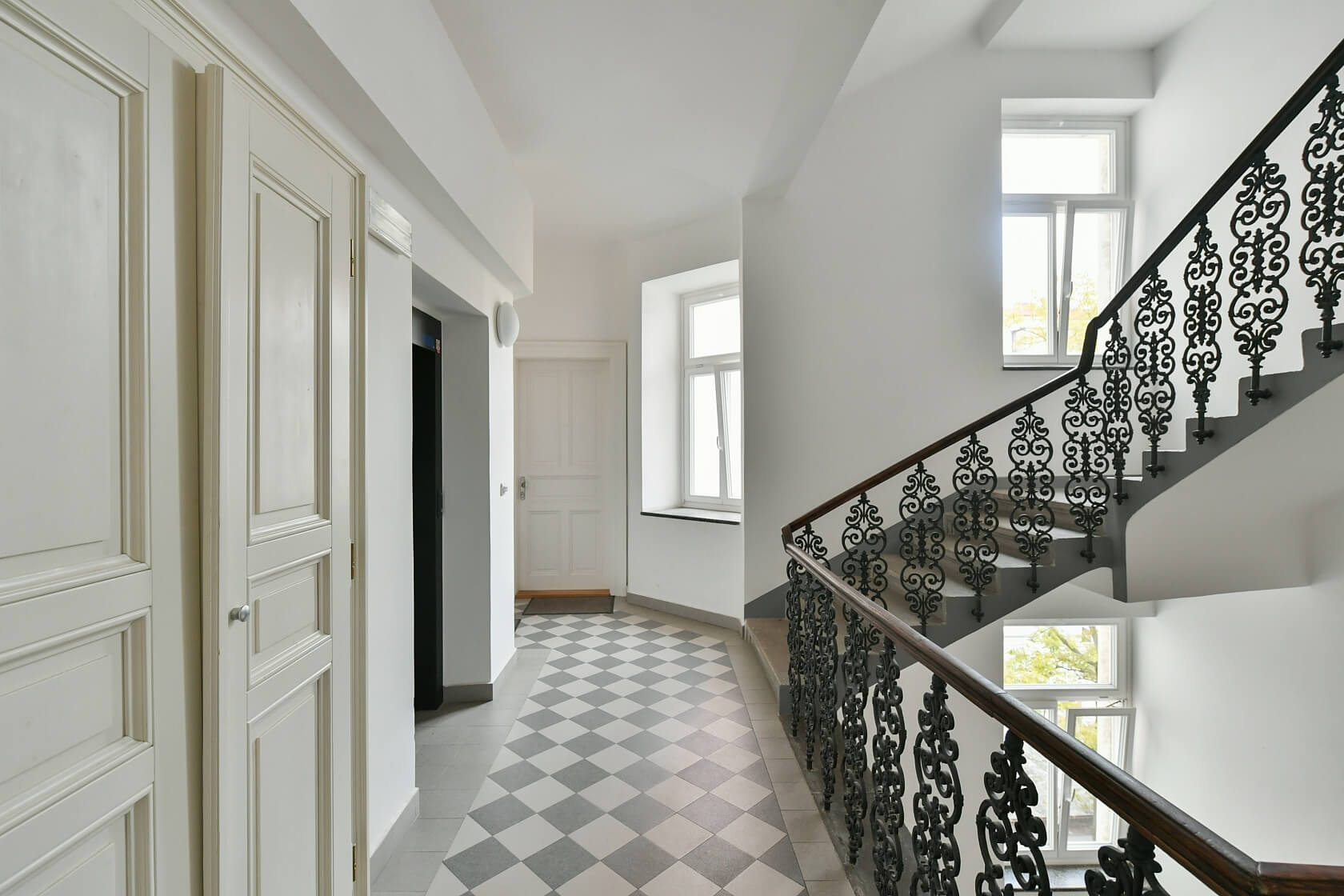 Fügnerovo náměstí, Nové Město - Praha 2 | Prodej, Byt 2+kk, 63 m²