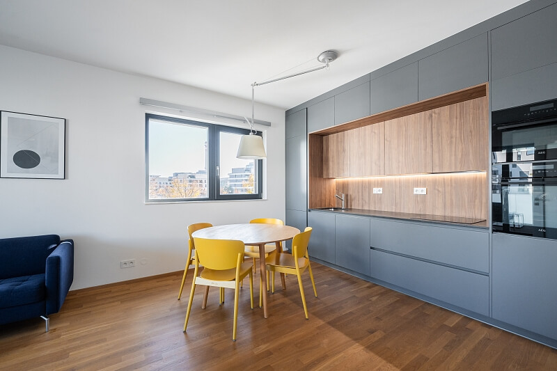 Kloudova, Jinonice - Prague 5 | Rent, Apartment One-bedroom (2+kk), 73 m²