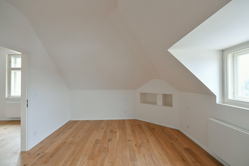 U Nikolajky, Smíchov - Prague 5 | Rent, Apartment One-bedroom (2+kk), 61 m²