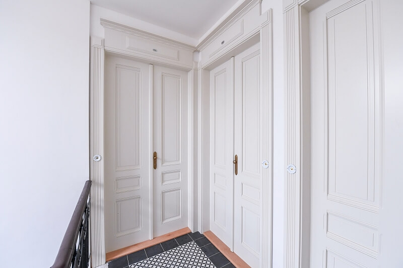 U Nikolajky, Smíchov - Prague 5 | Rent, Apartment One-bedroom (2+kk), 61 m²