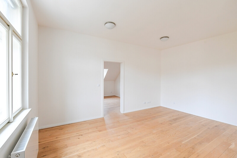 U Nikolajky, Smíchov - Prague 5 | Rent, Apartment One-bedroom (2+kk), 61 m²