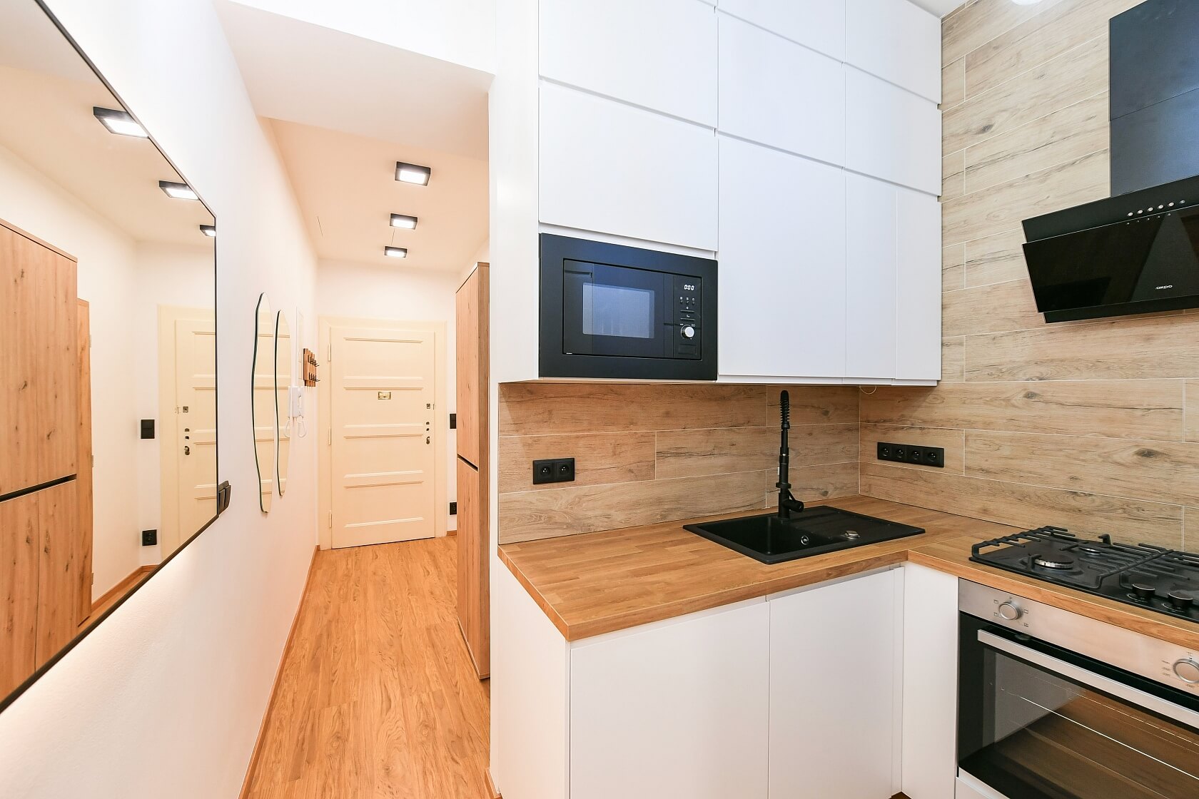 Ortenovo náměstí, Holešovice - Praha 7 | Pronájem, Byt 2+kk, 57 m²