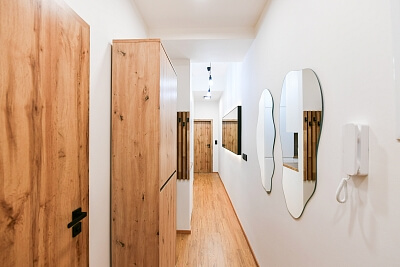 Ortenovo náměstí, Holešovice - Prague 7 | Rent, Apartment One-bedroom (2+kk), 57 m²