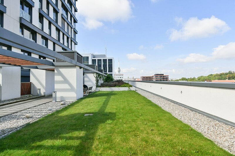 Olšanská, Žižkov - Prague 3 | Rent, Apartment One-bedroom (2+kk), 63 m²