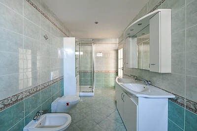 Hyacintová, Záběhlice - Prague 10 | Sale, Apartment One-bedroom (2+1), 118 m²