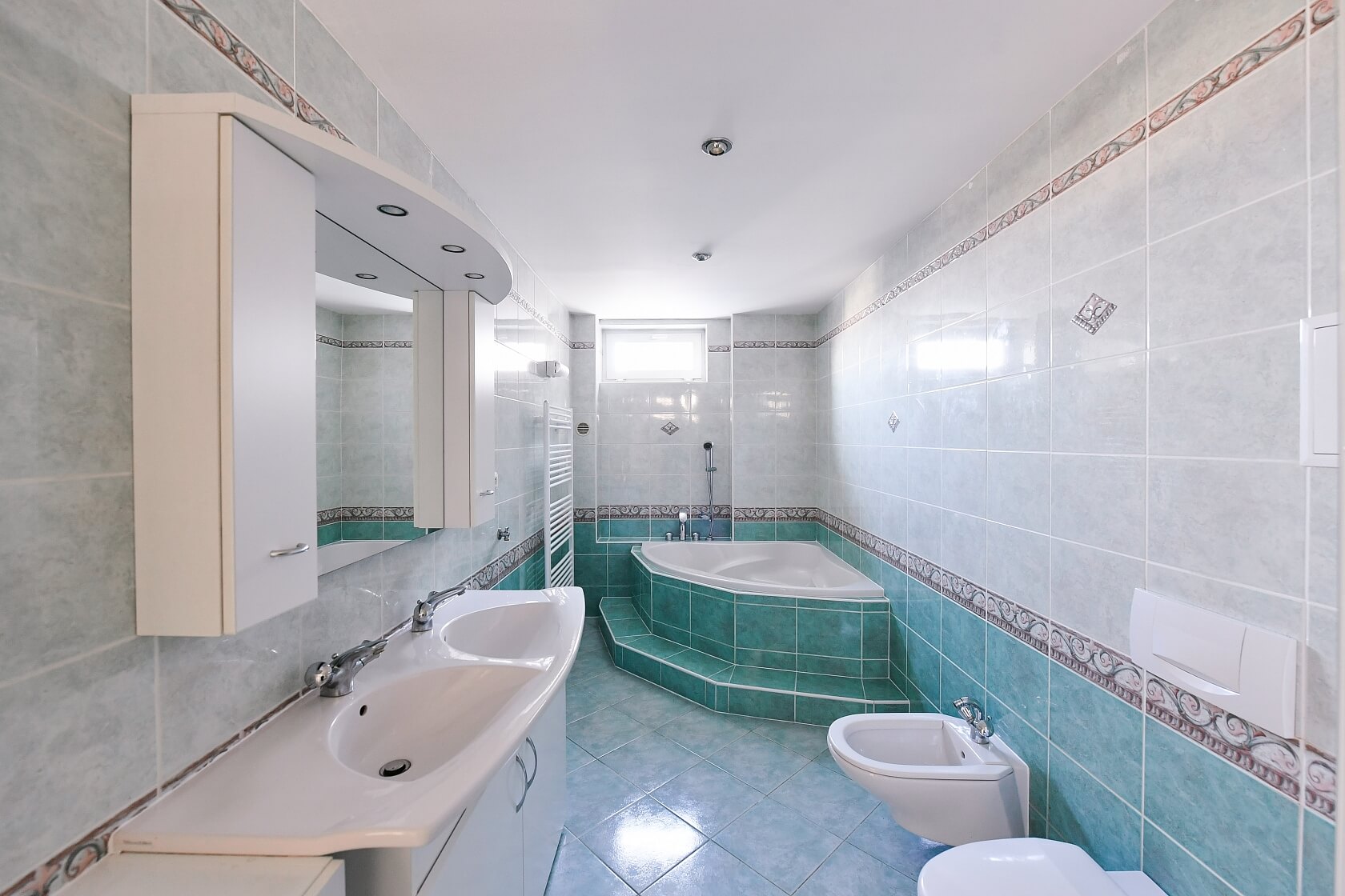 Hyacintová, Záběhlice - Praha 10 | Prodej, Byt 2+1, 118 m²