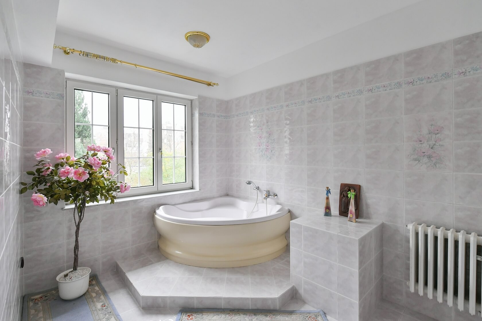 Nad Vodovodem, Strašnice - Praha 10 | Pronájem, Rodinný dům 7+1, 270 m²