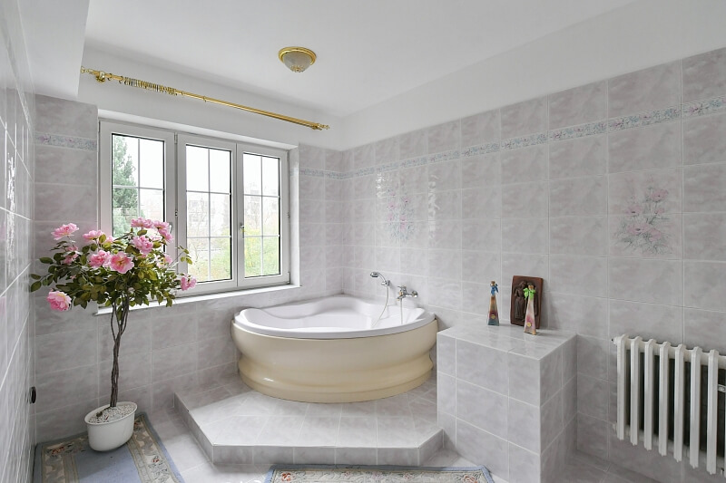 Nad Vodovodem, Strašnice - Prague 10 | Rent, House Six-bedroom (7+1), 270 m²