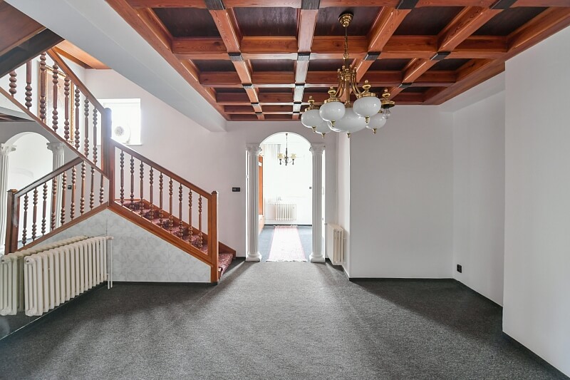 Nad Vodovodem, Strašnice - Praha 10 | Pronájem, Rodinný dům 7+1, 270 m²