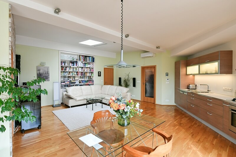 Žitomírská, Vršovice - Prague 10 | Rent, Apartment Two-bedroom (3+kk), 115 m²