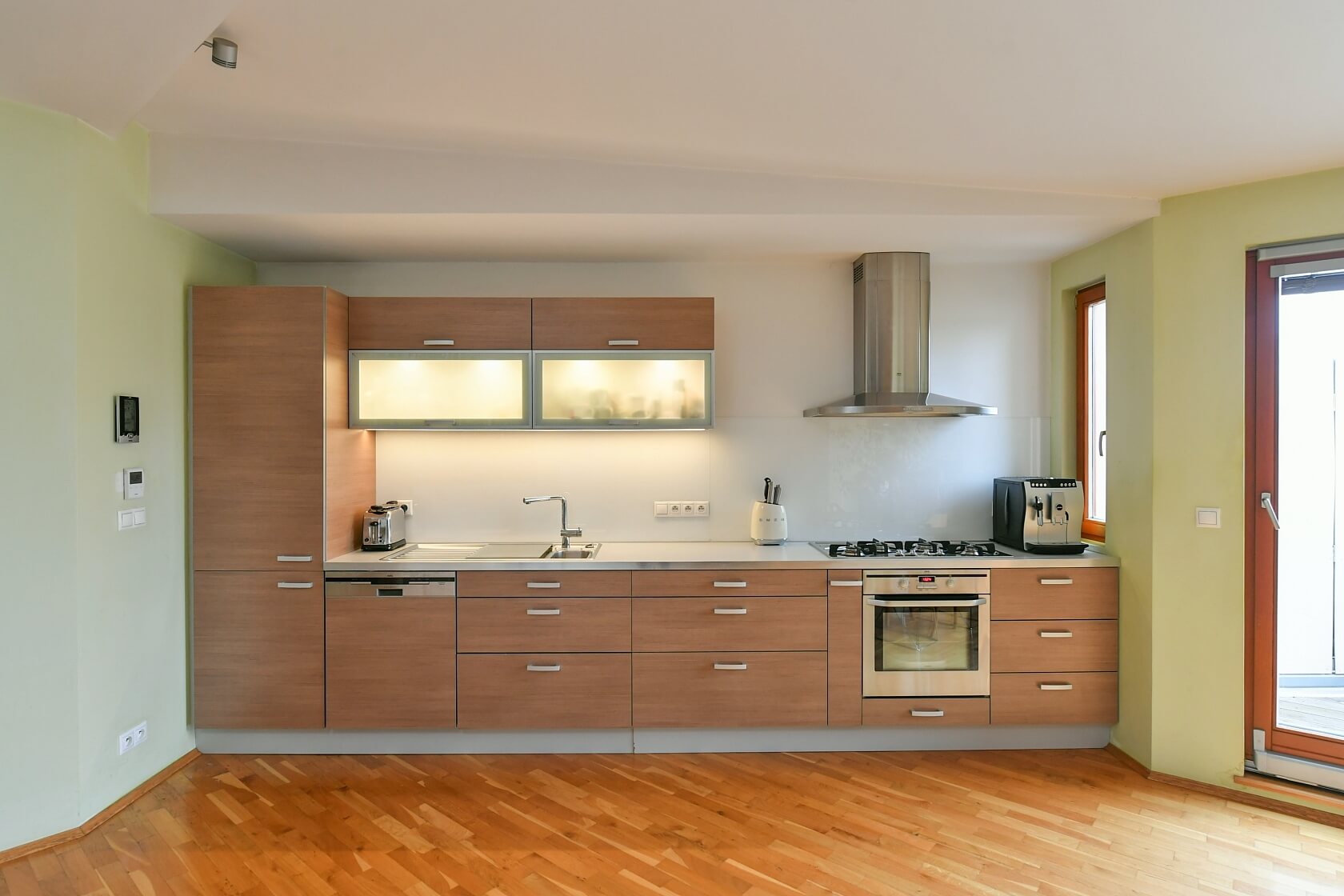 Žitomírská, Vršovice - Prague 10 | Rent, Apartment Two-bedroom (3+kk), 115 m²