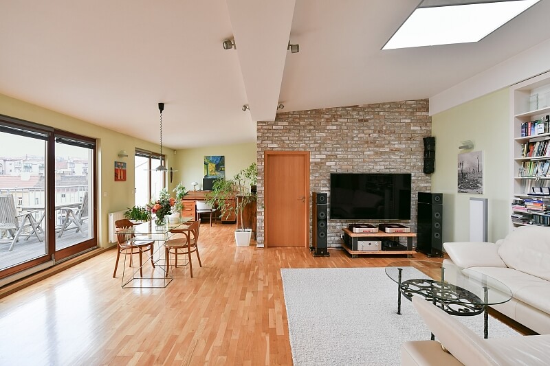 Žitomírská, Vršovice - Prague 10 | Rent, Apartment Two-bedroom (3+kk), 115 m²