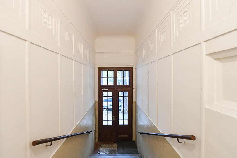 Puškinovo náměstí, Bubeneč - Prague 6 | Rent, Apartment Two-bedroom (3+kk), 113 m²