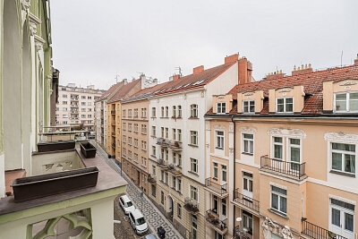 Slovinská, Vršovice - Prague 10 | Rent, Apartment One-bedroom (2+kk), 49 m²