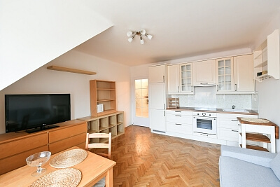 Dlouhá, Staré Město - Praha 1 | Pronájem, Byt 2+kk, 48 m²