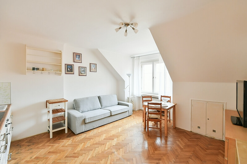 Dlouhá, Staré Město - Prague 1 | Rent, Apartment One-bedroom (2+kk), 48 m²