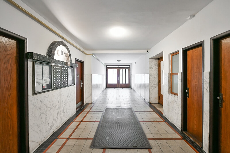 Dlouhá, Staré Město - Prague 1 | Rent, Apartment One-bedroom (2+kk), 48 m²