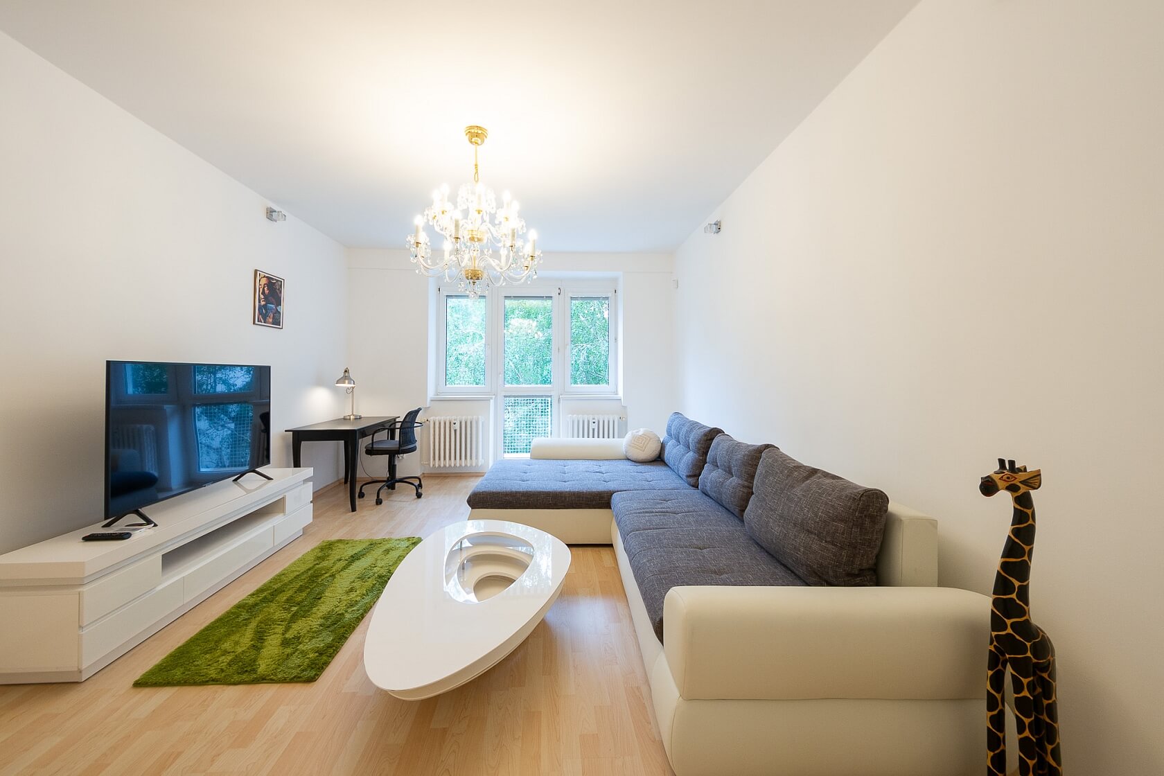 Bratislavský kraj, Staré Mesto - Bratislava I | Pronájem, Byt 2+1, 76 m²