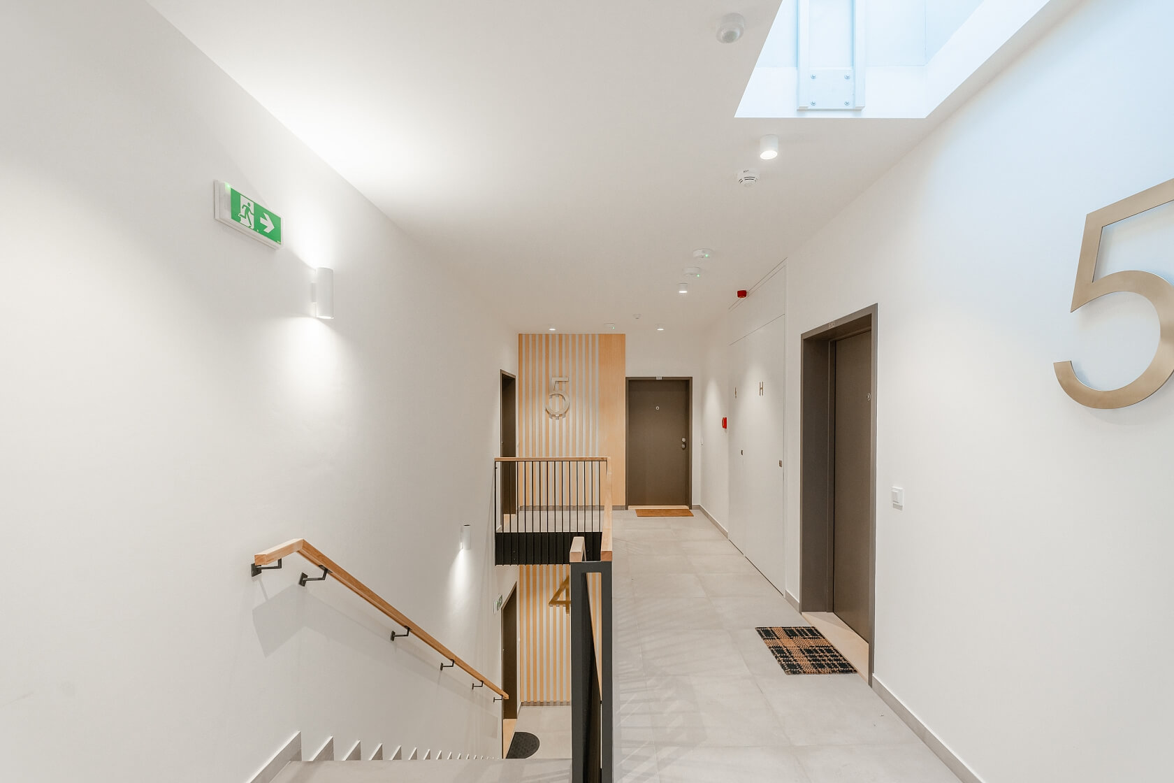 K Červenému vrchu, Vokovice - Praha 6 | Pronájem, Byt 2+kk, 63 m²